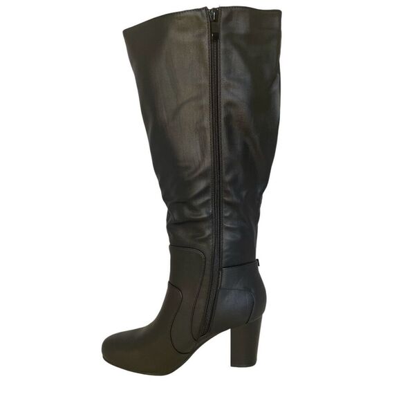 JOURNEE COLLECTION Women's Carver Boots, Color: Black. size: 8 - Picture 3 of 8